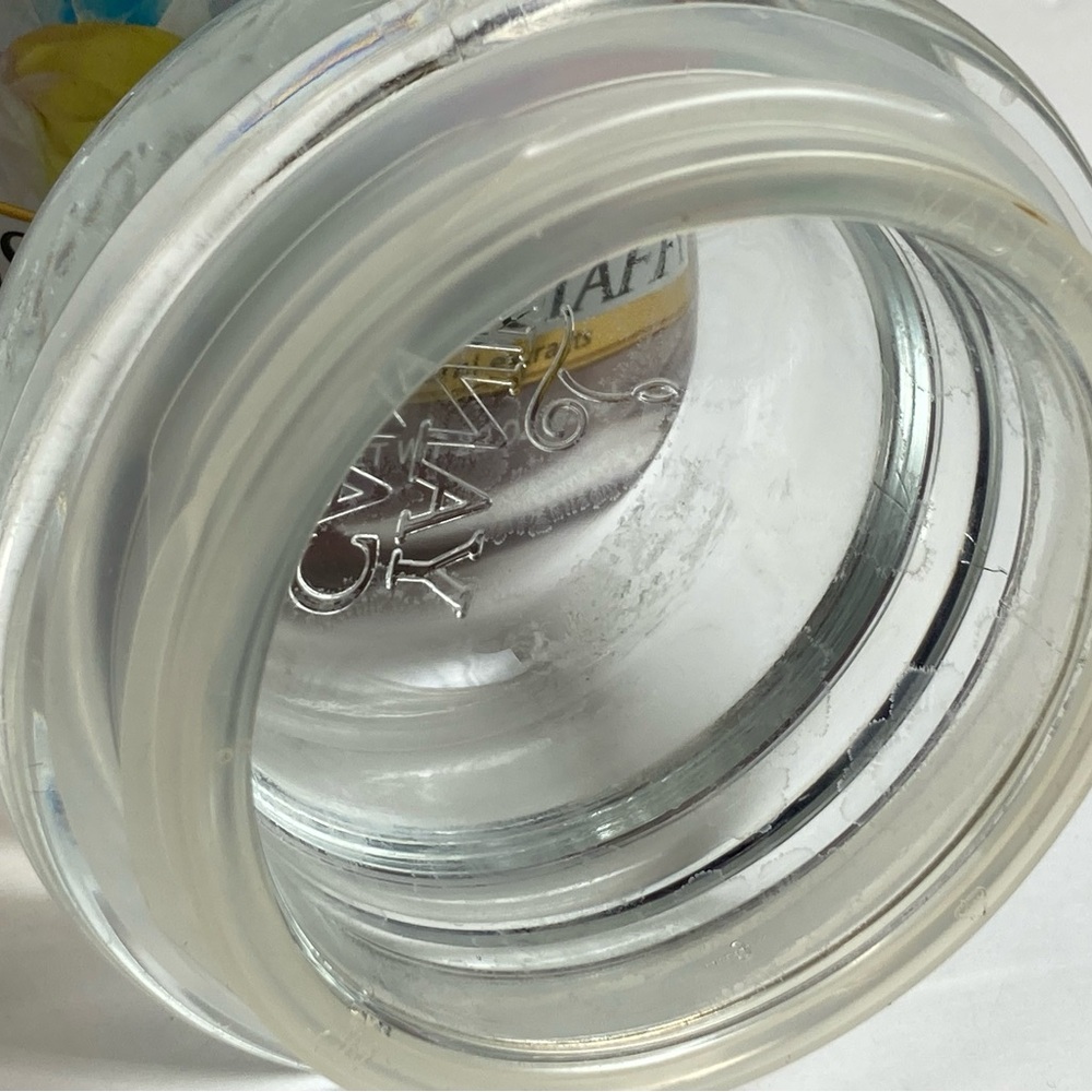 Yankee Candle Company Salt Water Taffy Large Jar Candle - Picture 8 of 10